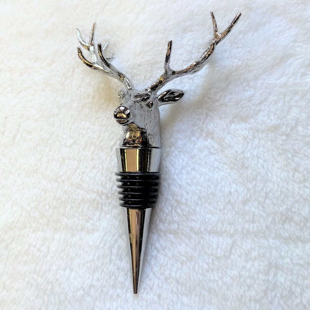 NWOT Bottle Stopper - Silver Colored 12-Point Buck Deer